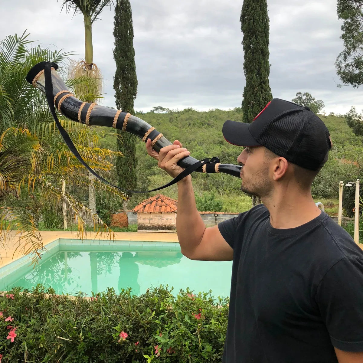 Berrante Master de Ferradura – 5 a 6 Chifres [Potência e Tradição]